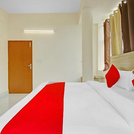 Oyo Flagship 80772 Hotel The Grand Rdc ガーズィヤーバード エクステリア 写真
