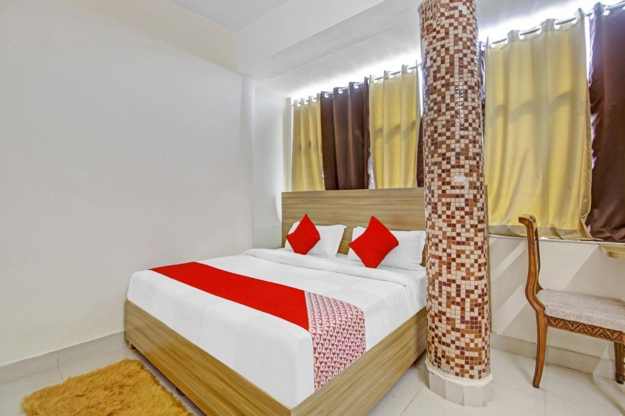 Oyo Flagship 80772 Hotel The Grand Rdc ガーズィヤーバード エクステリア 写真